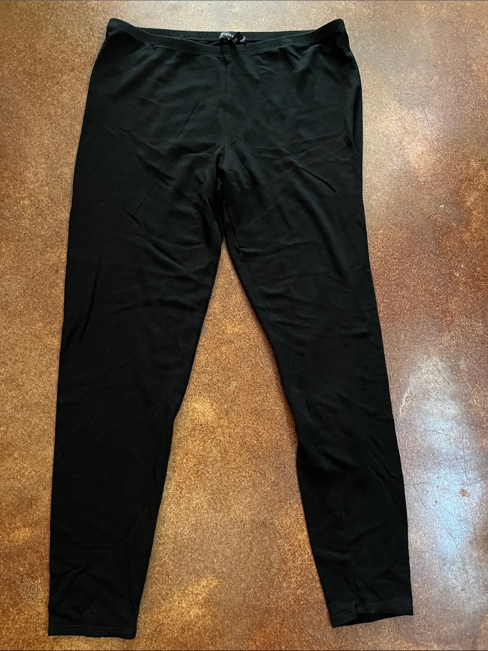 Eileen Fisher Loose fitting Black Stretch Leggings Sz L